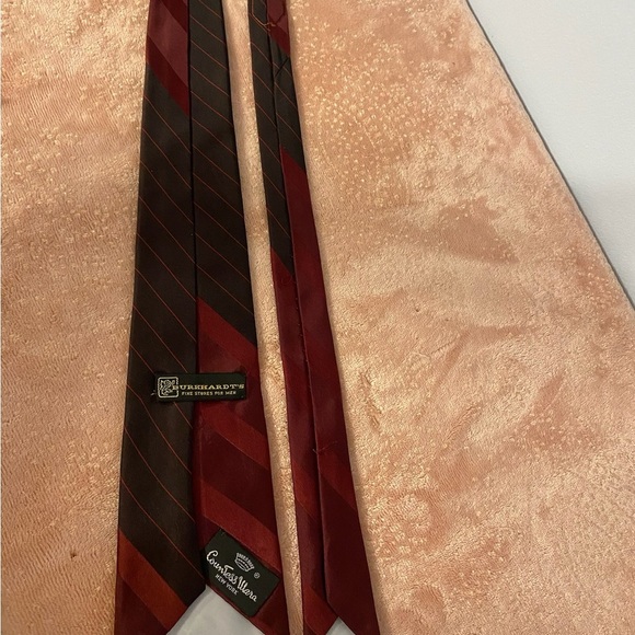 Elegant Burgundy and Black Striped Tie - Picture 6 of 9